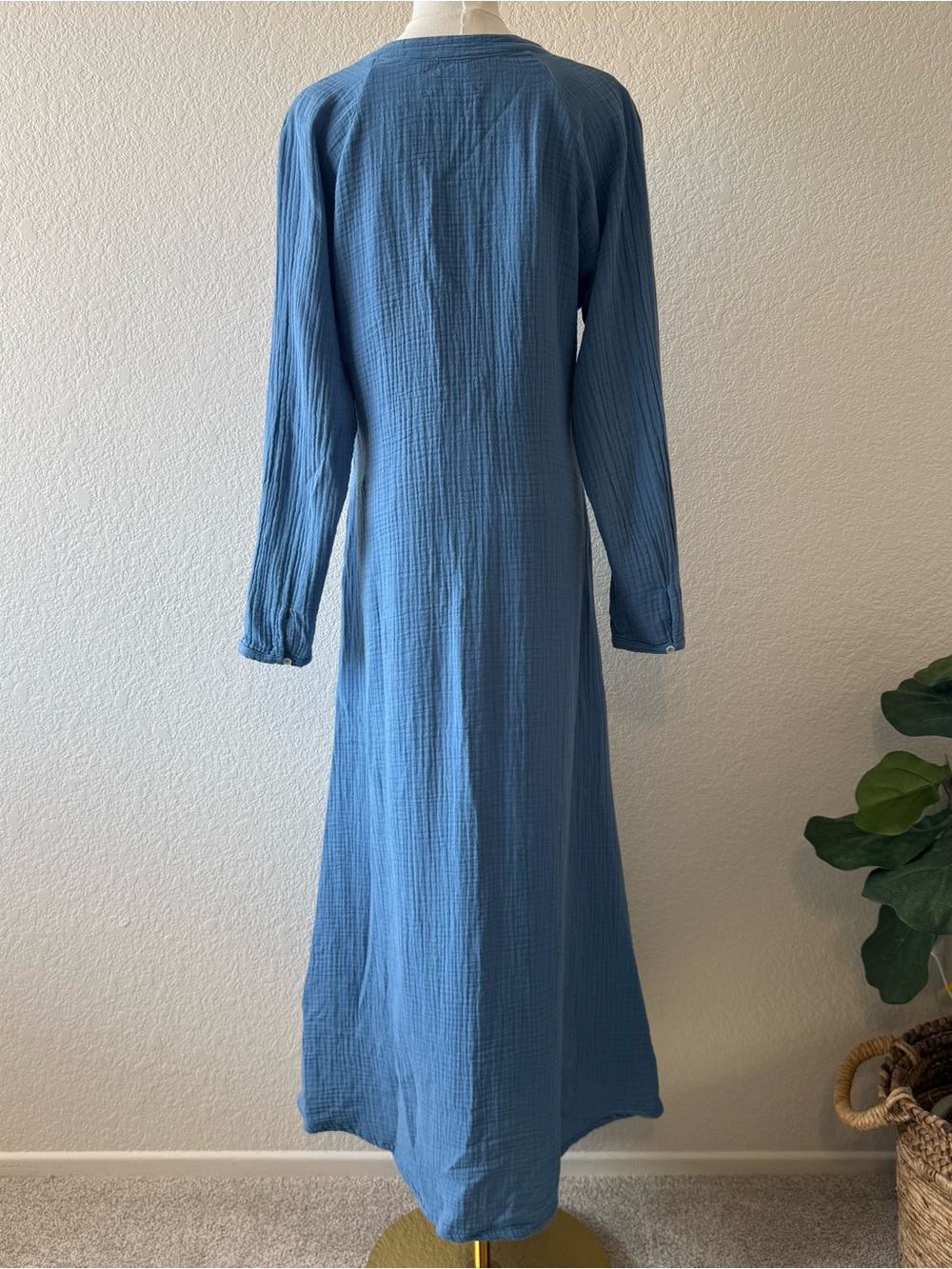 XIRENA Tabitha Dress Blue Medium Cotton Gauze Long Sleeve Midi - Picture 5 of 7